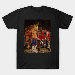 Magic Johnson vs Michael Jordan, NBA Finals T-Shirt